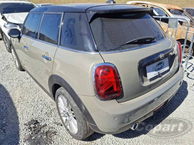 2019 MINI COOPER 