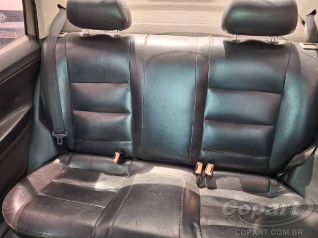 2004 VOLKSWAGEN POLO SEDAN 