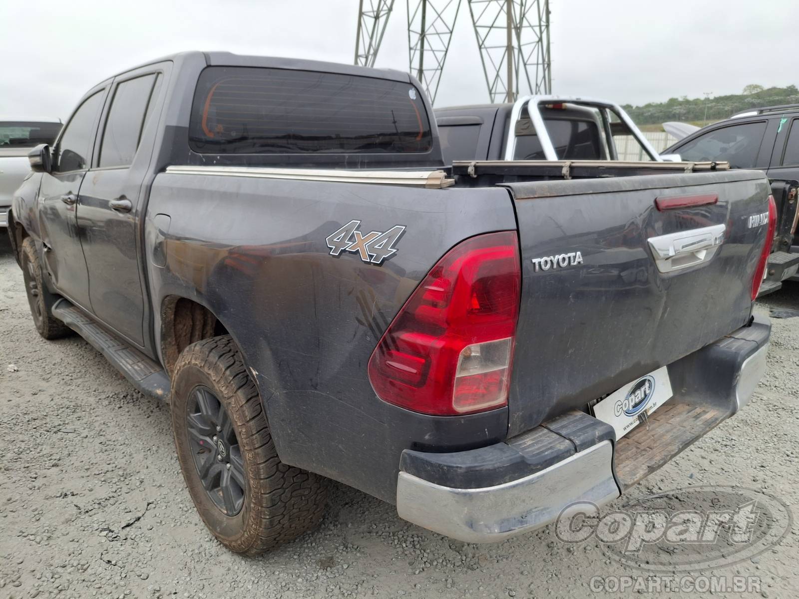 Foto 3: 2021 TOYOTA HILUX CD