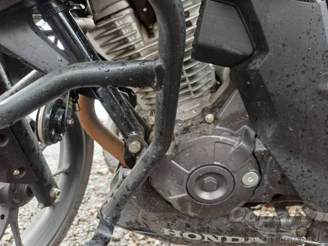 2023 HONDA CB 300F 