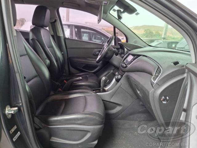 2017 CHEVROLET TRACKER 