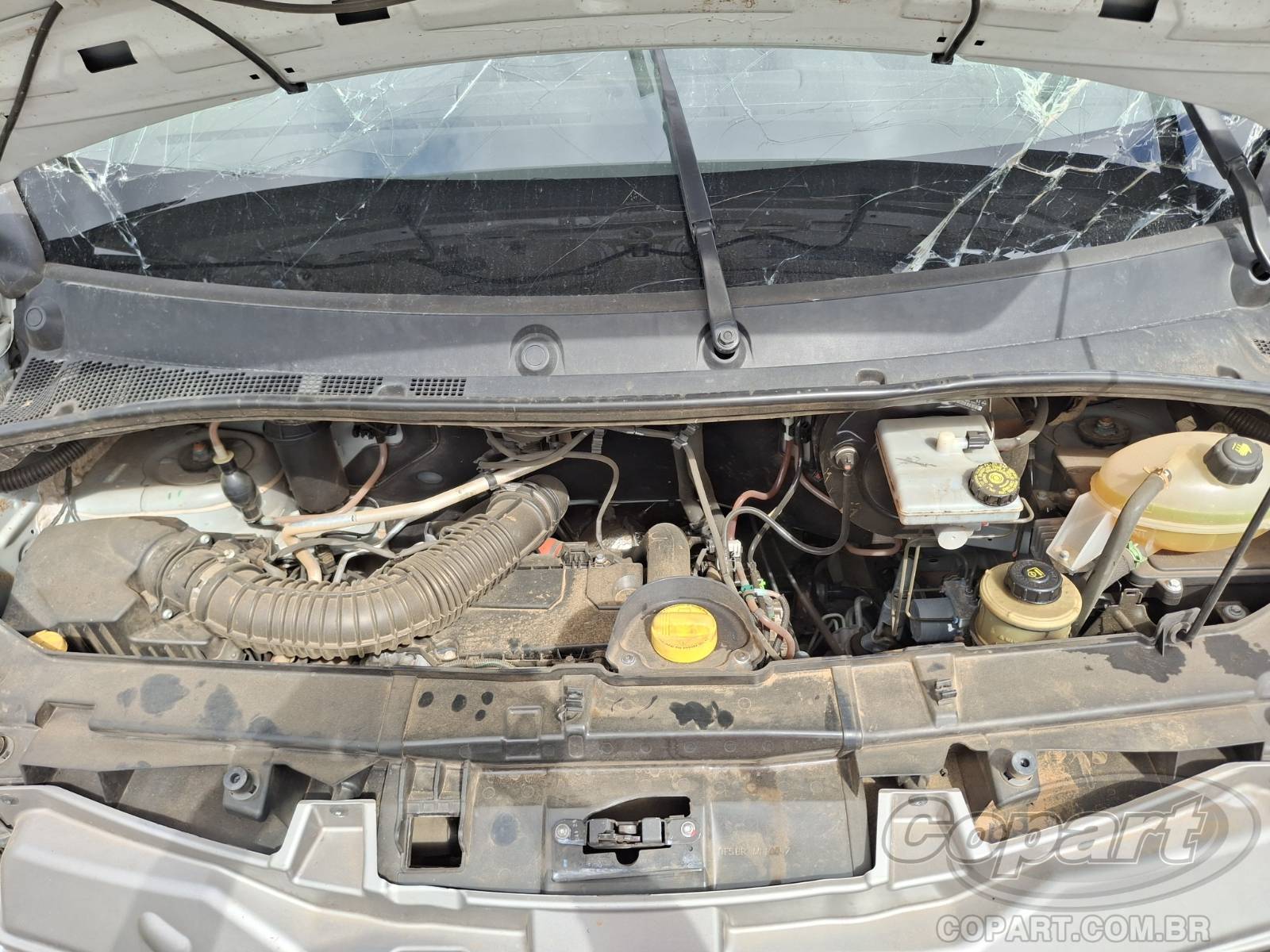 Foto 7 de 10: 2022 RENAULT MASTER FURGAO