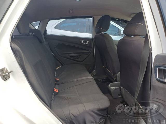 2015 FORD FIESTA 