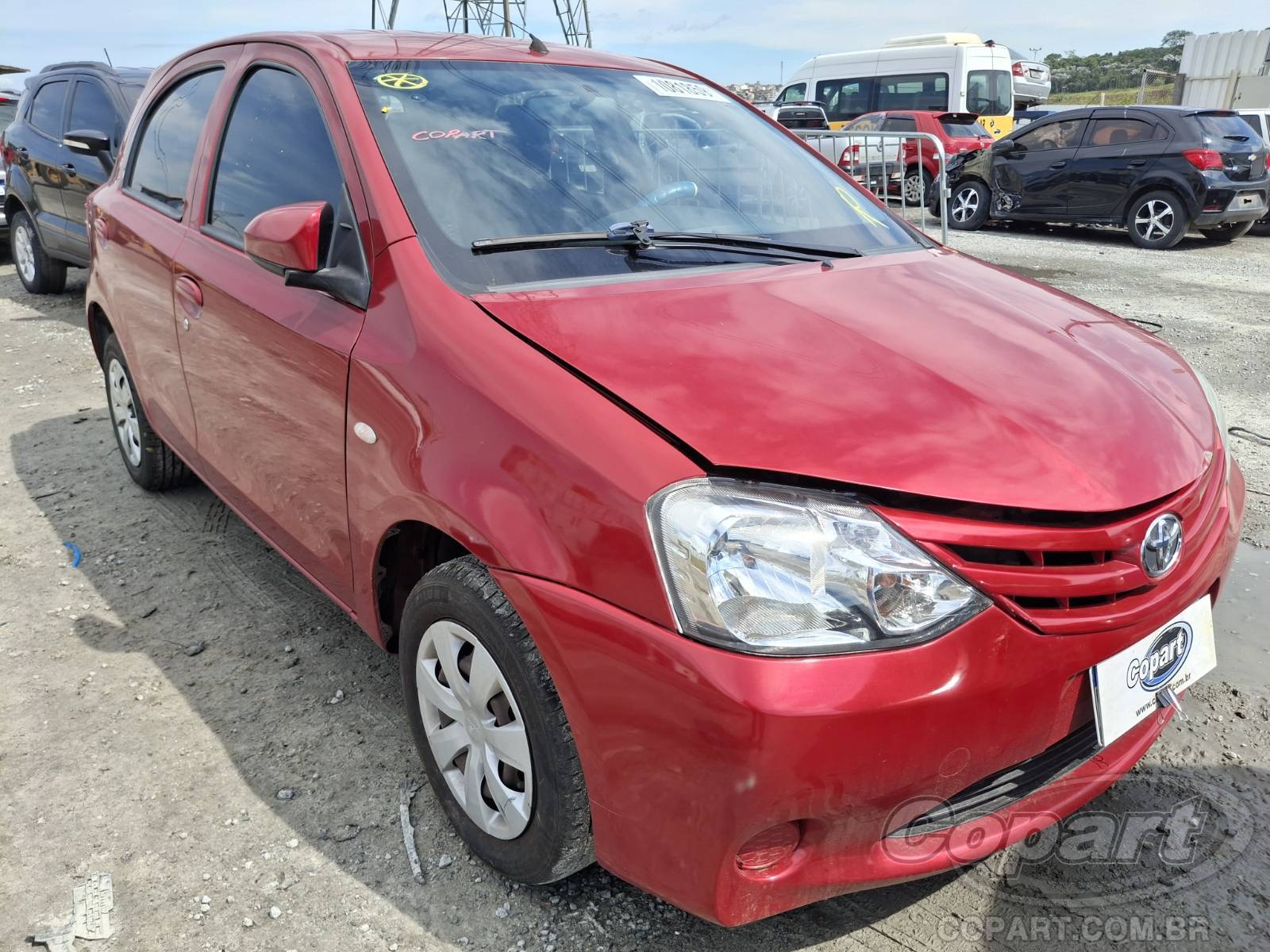 TOYOTA ETIOS 1.3 16V