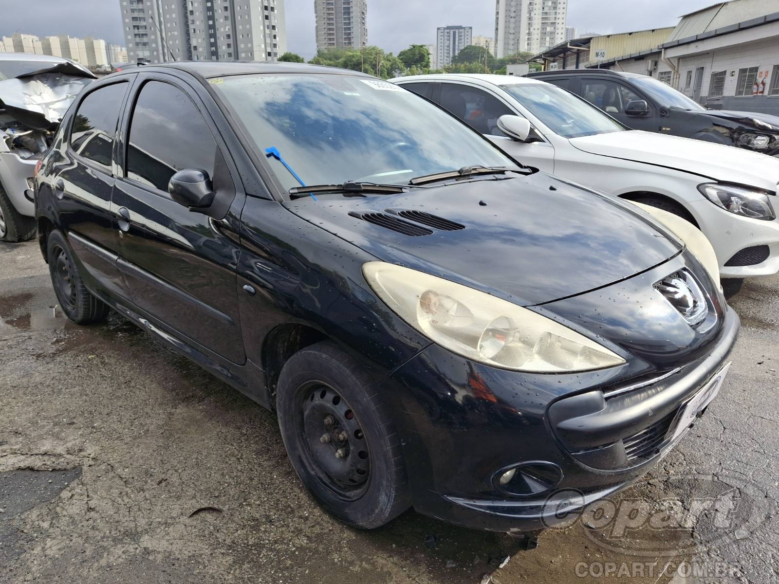 Veículo Peugeot 207 Peugeot 207 XS 1.6 16V 2011 Colisão Média Monta 2011 em leilão