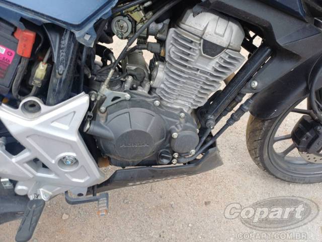 2025 HONDA CB 300F 