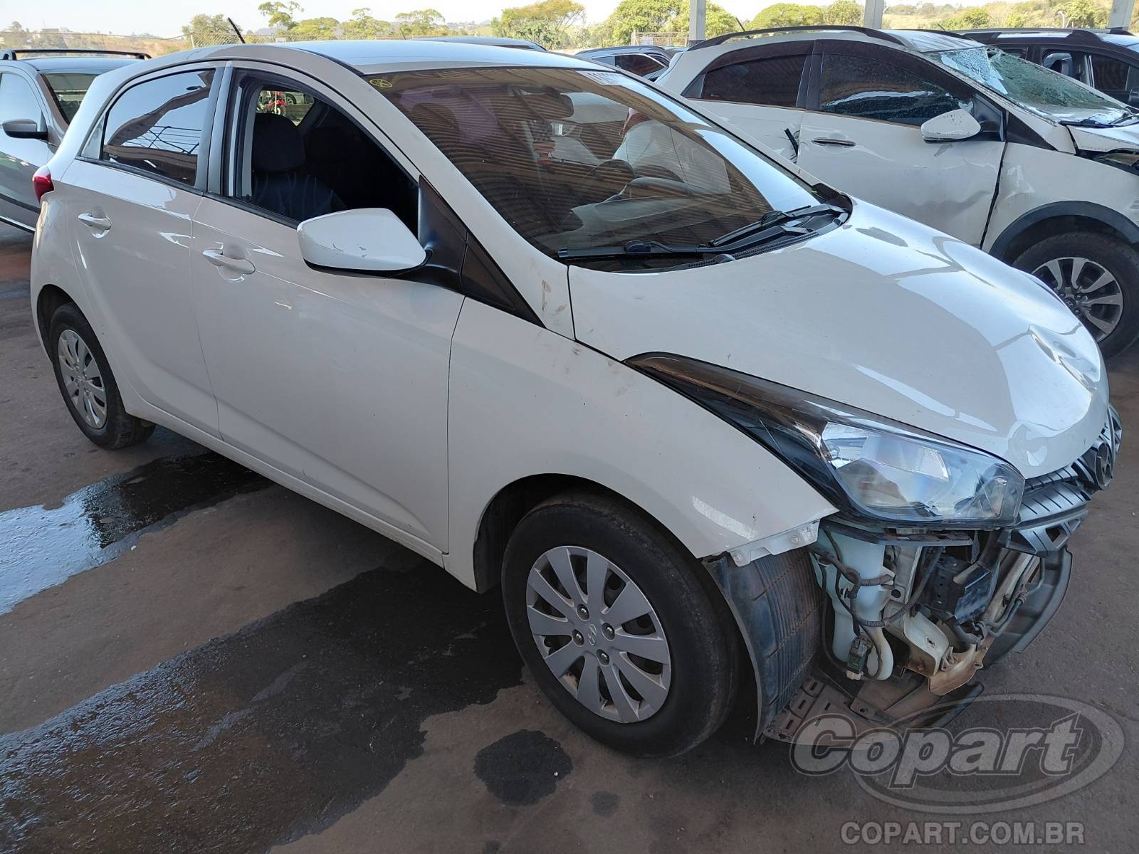 2015 HYUNDAI HB20