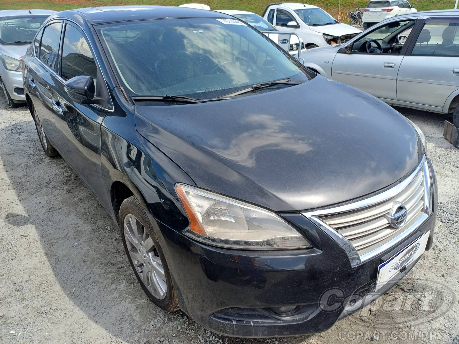 NISSAN SENTRA 2014 QUEIMADO