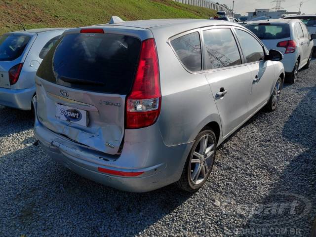2011 HYUNDAI I30 CW 