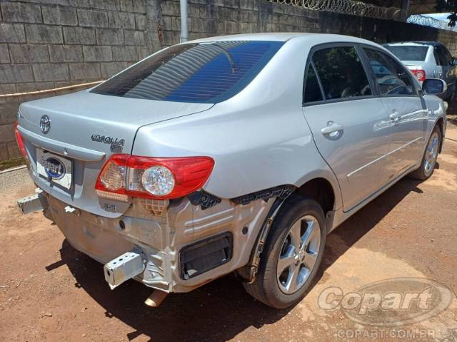 2013 TOYOTA COROLLA 