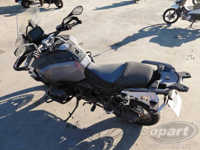 2026 BMW R 1300 