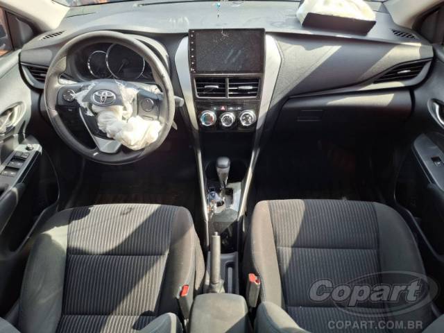 2019 TOYOTA YARIS SEDA 