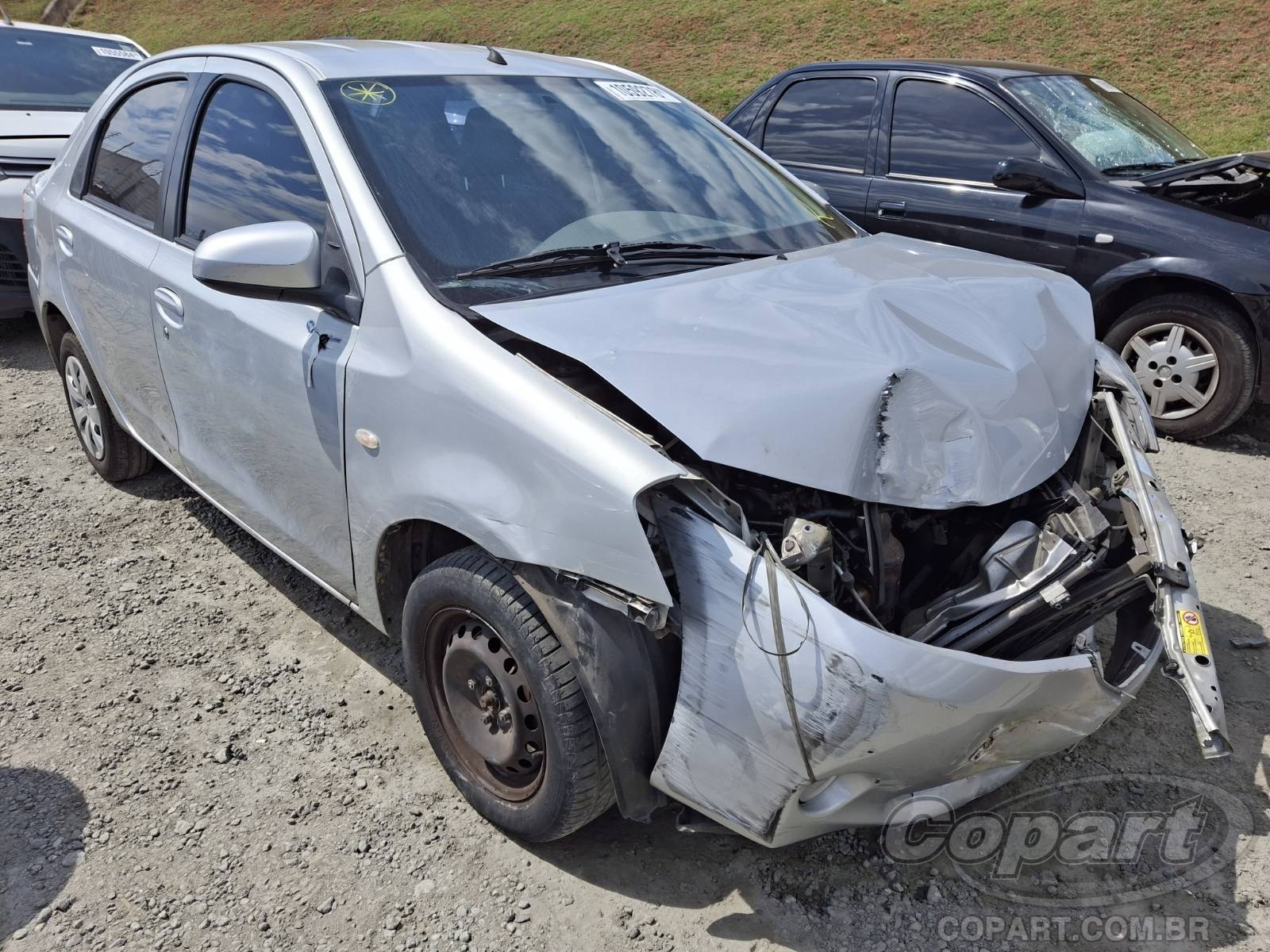 TOYOTA ETIOS SEDA XS 1.5 16V 2016