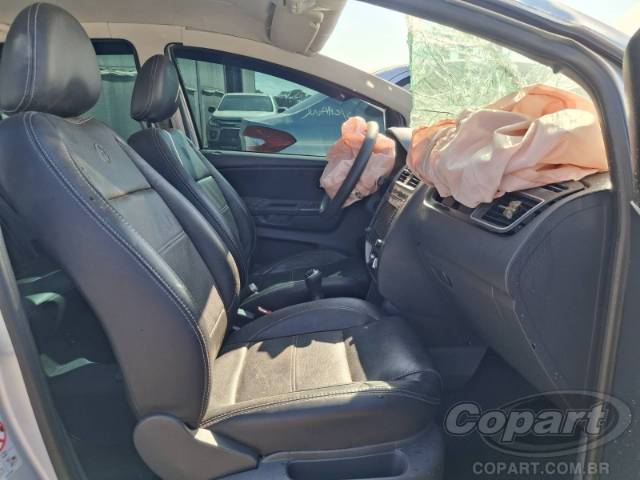 2019 VOLKSWAGEN FOX 