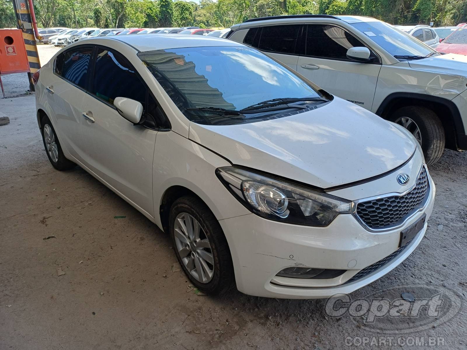 Veículo Hyundai Cerato KIA Cerato SX 1.6 16V 2016 2016 em leilão