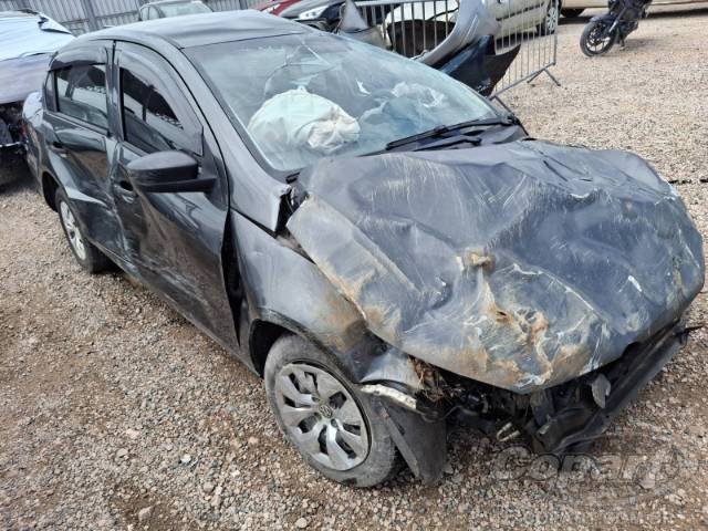 2015 VOLKSWAGEN VOYAGE 