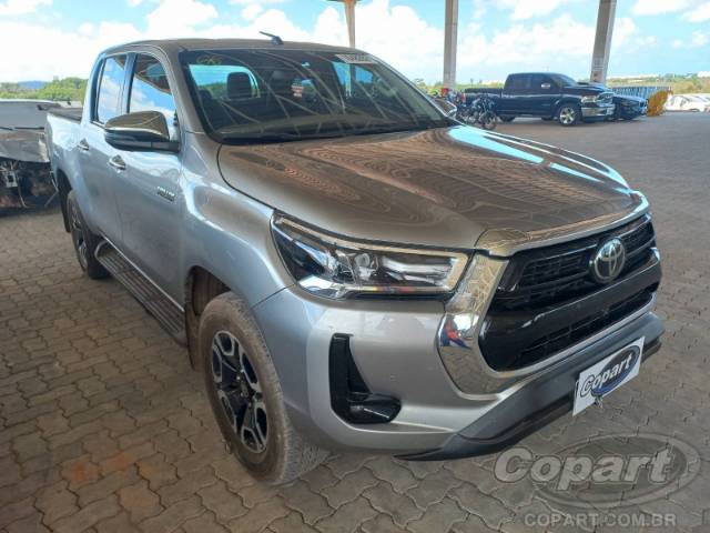 2023 TOYOTA HILUX CD 