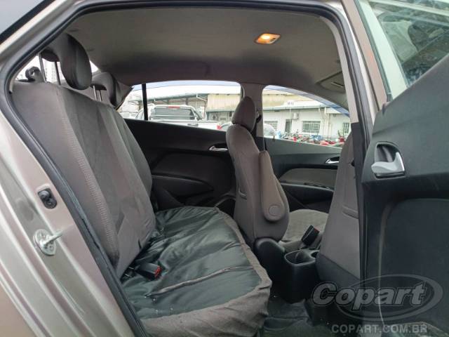 2016 HYUNDAI HB20S 