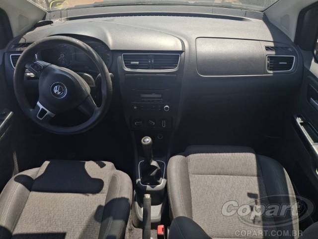 2013 VOLKSWAGEN FOX 