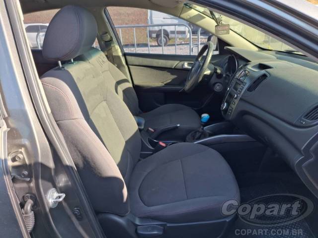 2013 KIA CERATO 