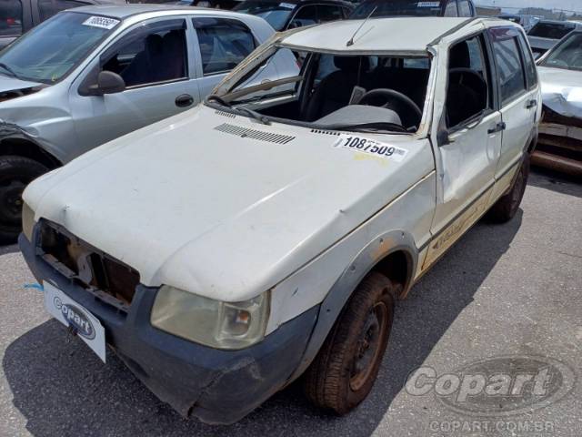 2013 FIAT UNO 