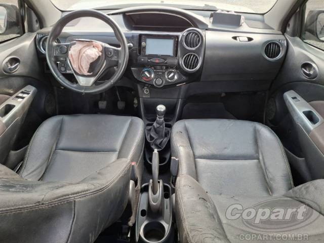 2017 TOYOTA ETIOS SEDA 