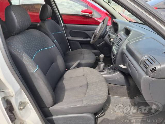 2016 RENAULT CLIO 