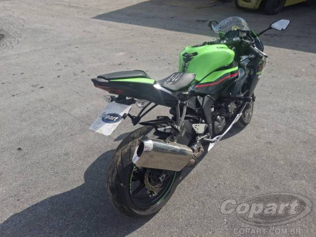 2021 KAWASAKI NINJA ZX-6R 