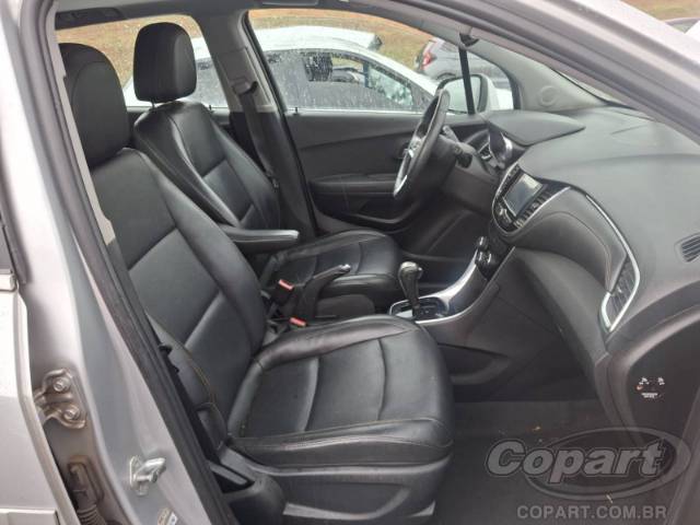 2017 CHEVROLET TRACKER 