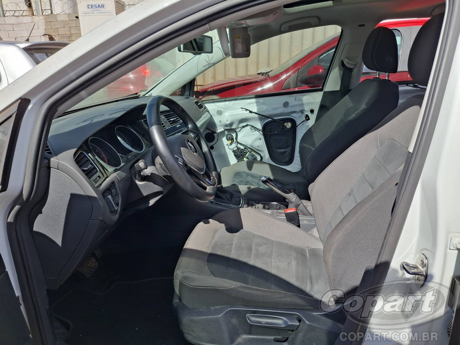 2015 VOLKSWAGEN GOLF — foto 5 de 12