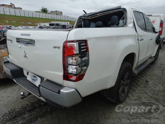 2022 MITSUBISHI L200 TRITON 
