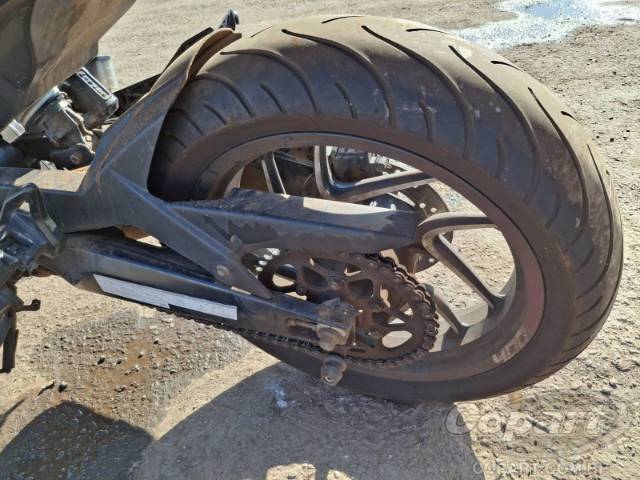2025 BAJAJ DOMINAR 