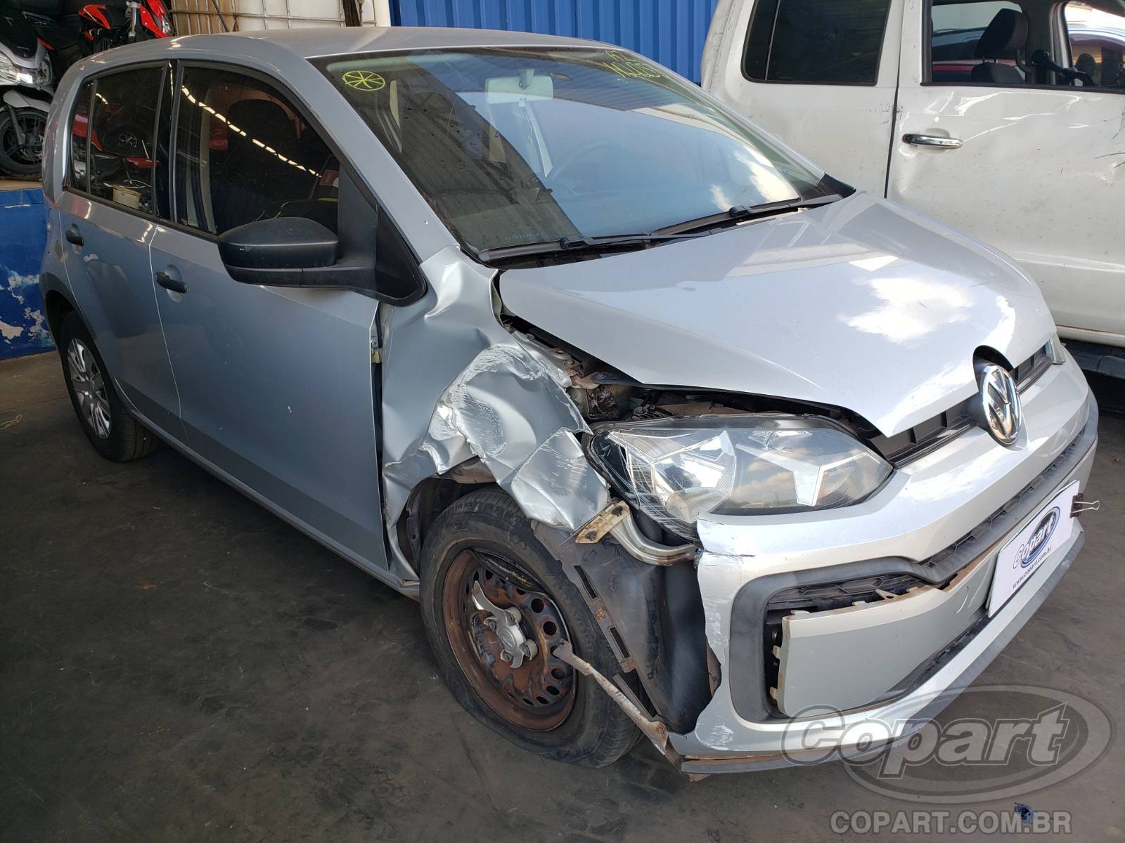 2018 VOLKSWAGEN UP