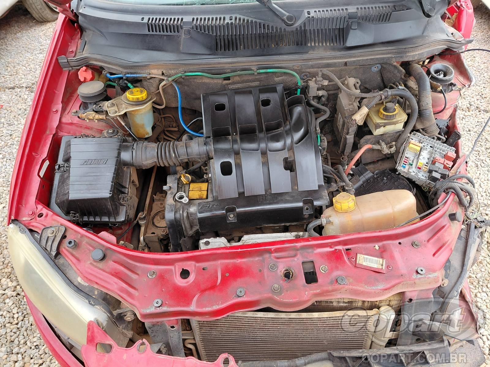 Foto 7 de 12: 2013 FIAT STRADA
