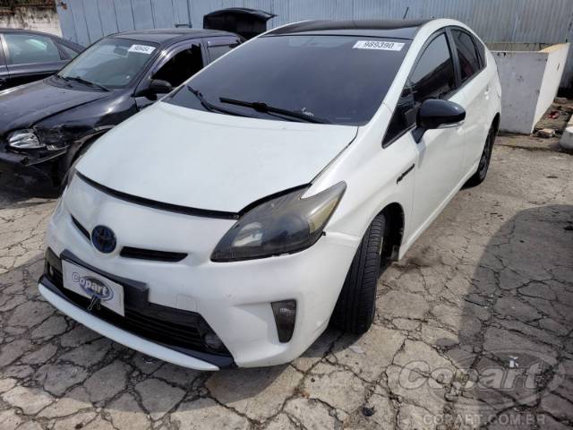 2013 TOYOTA PRIUS 