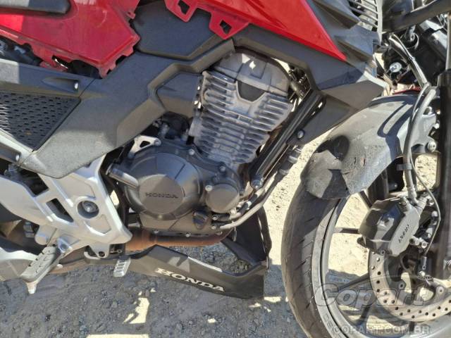 2023 HONDA CB 300F 