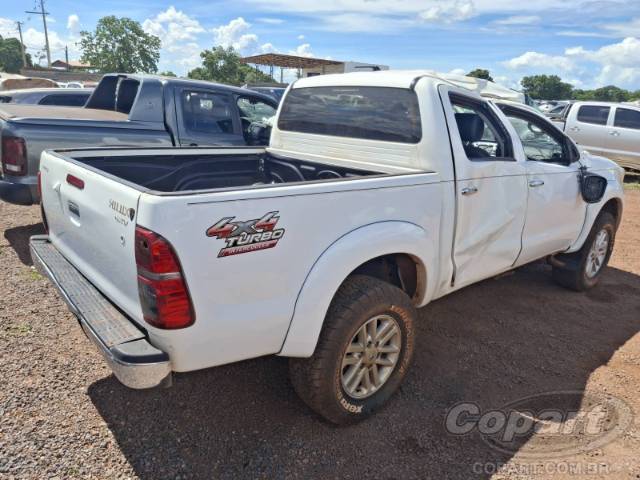 2014 TOYOTA HILUX CD 
