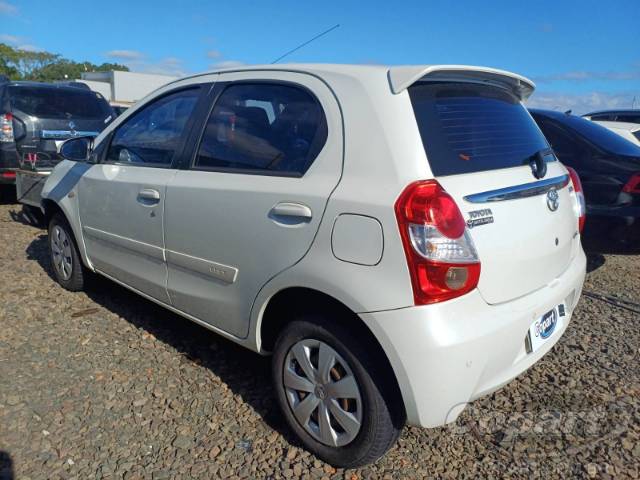 2016 TOYOTA ETIOS 