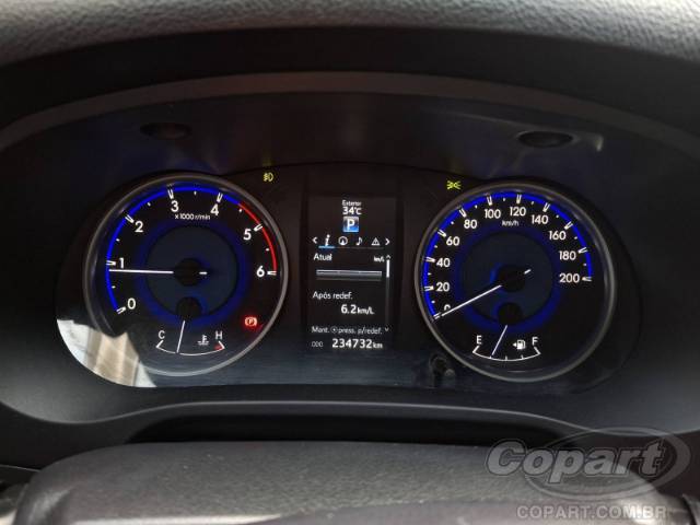 2018 TOYOTA HILUX CD 