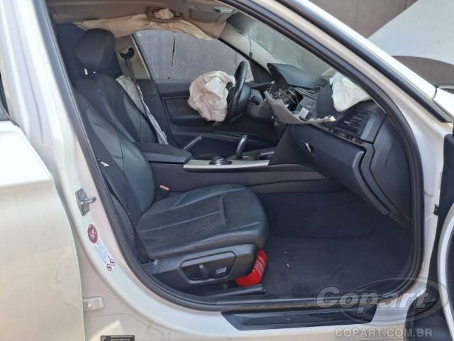 2014 BMW SERIE 3 