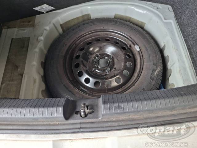 2024 VOLKSWAGEN POLO 