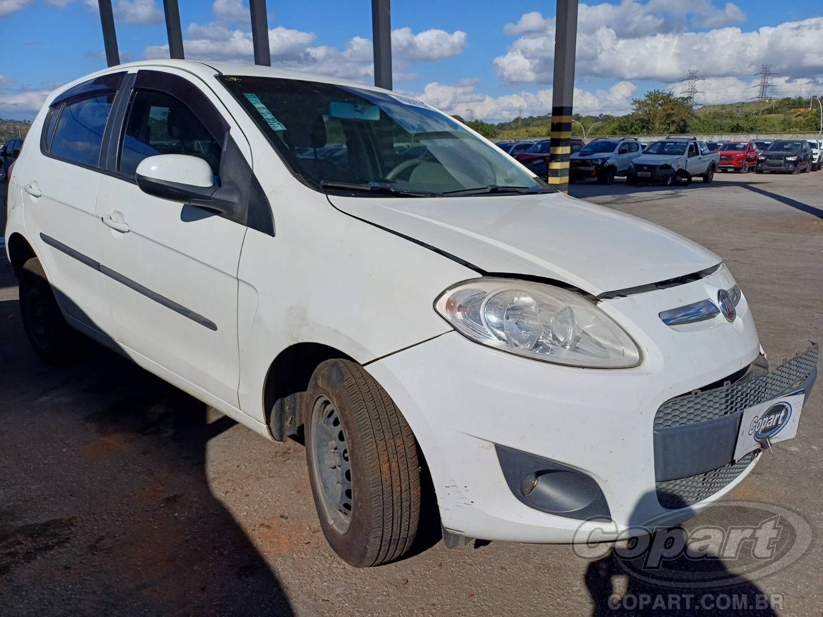 Veículo Fiat Palio FIAT PALIO 1.0 EVO 2013 Colisão Média Monta 2013 em leilão