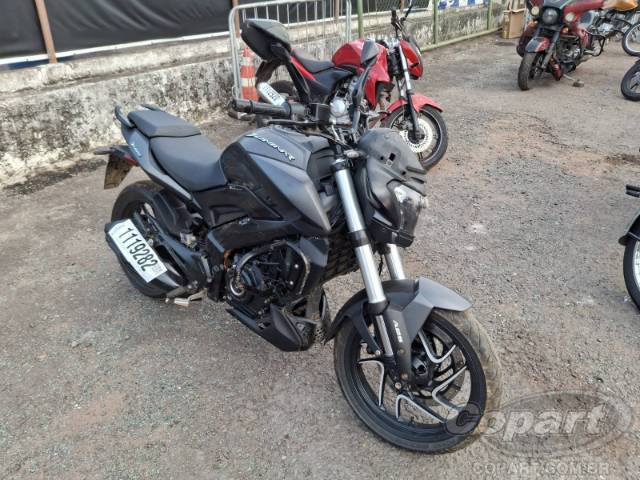2025 BAJAJ DOMINAR 