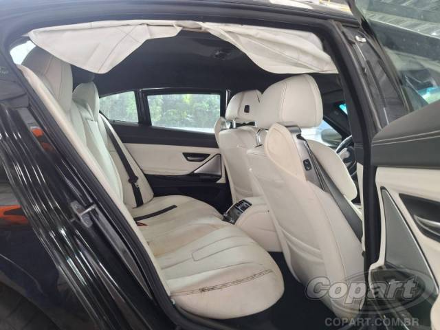 2015 BMW M6 GRAN COUPE 