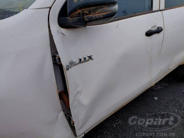 2023 TOYOTA HILUX CD 