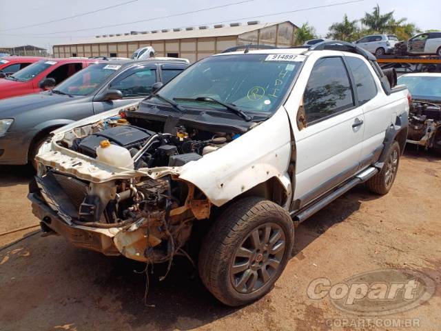 2016 FIAT STRADA CD 