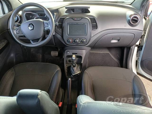 2021 RENAULT CAPTUR 