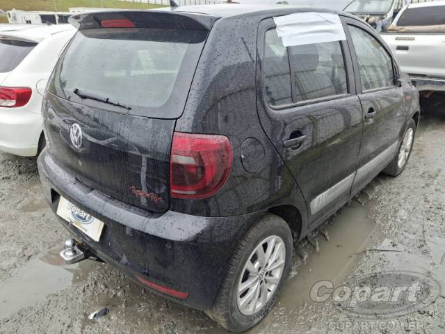 2014 VOLKSWAGEN FOX 