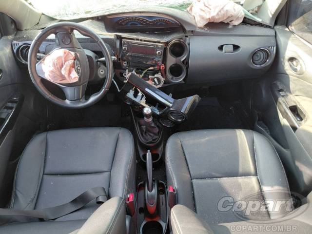 2015 TOYOTA ETIOS 
