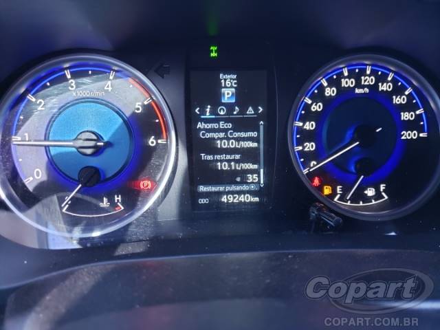 Foto 8 de 10: 2016 TOYOTA HILUX CD